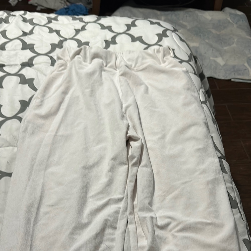 Elegant Cream Women's Bedding Sheets